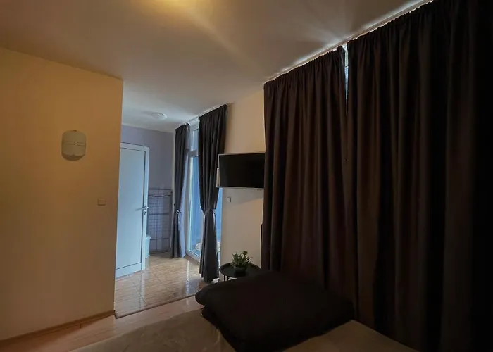 Bella - Complex Rainbow Apartman Napospart